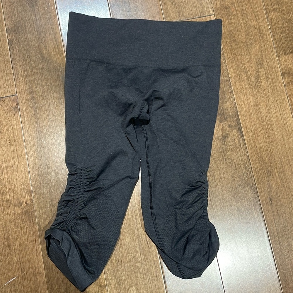 Lululemon leggings sz 6